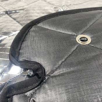 Detail Thermomatten innen schwarz / außen silber