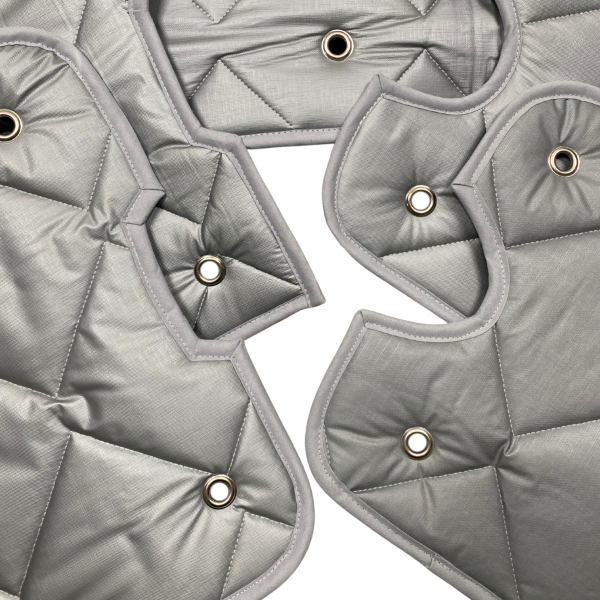 Thermomatten Wohnraummit grauer Innenseite und silberner Außenseite