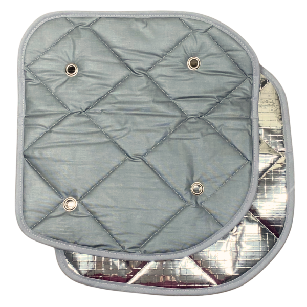 Thermomatten Wohnraum mit grauer Innenseite und silberner Außenseite