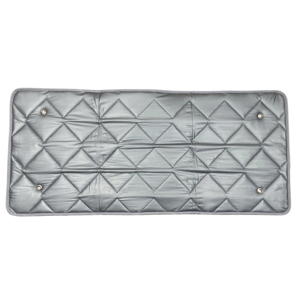 Thermomatten Wohnraum mit grauer Innenseite und silberner Außenseite