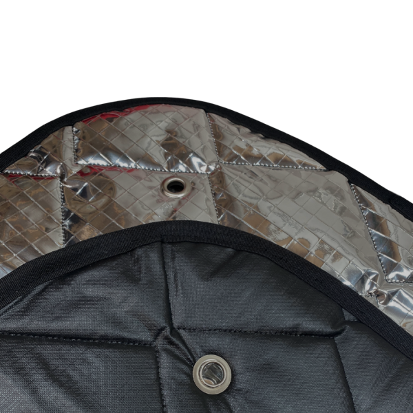 Detail Thermomatten innen schwarz / außen silber